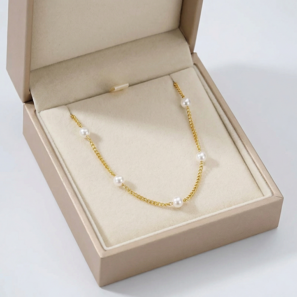 Collar de Oro con Perla de Agua Dulce